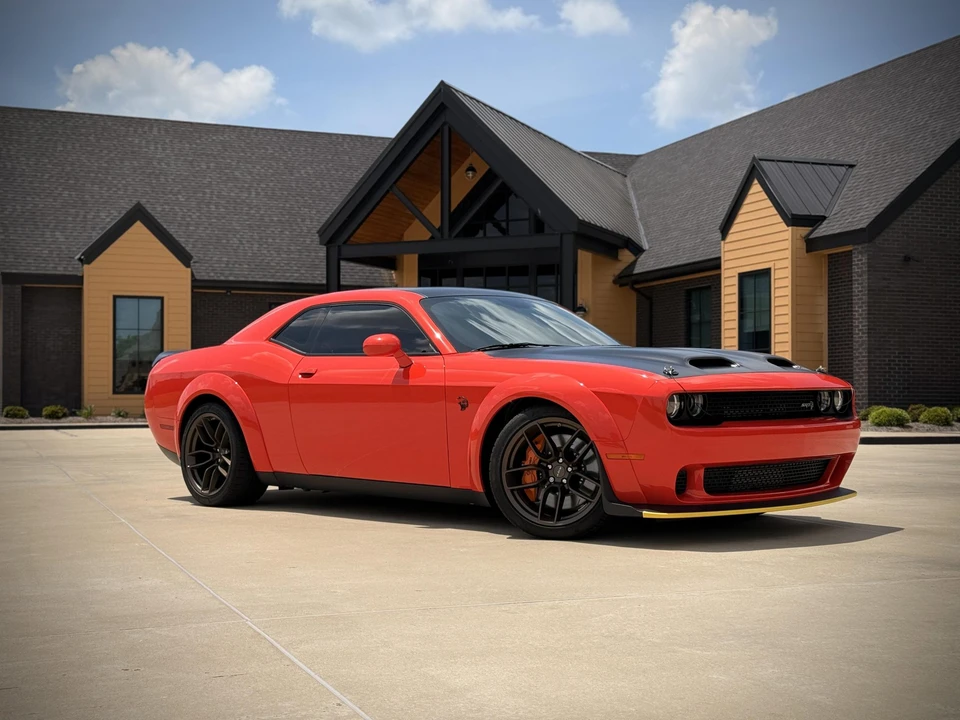 2019 Dodge Challenger SRT Hellcat 3rd Gen - Image 9 of 31