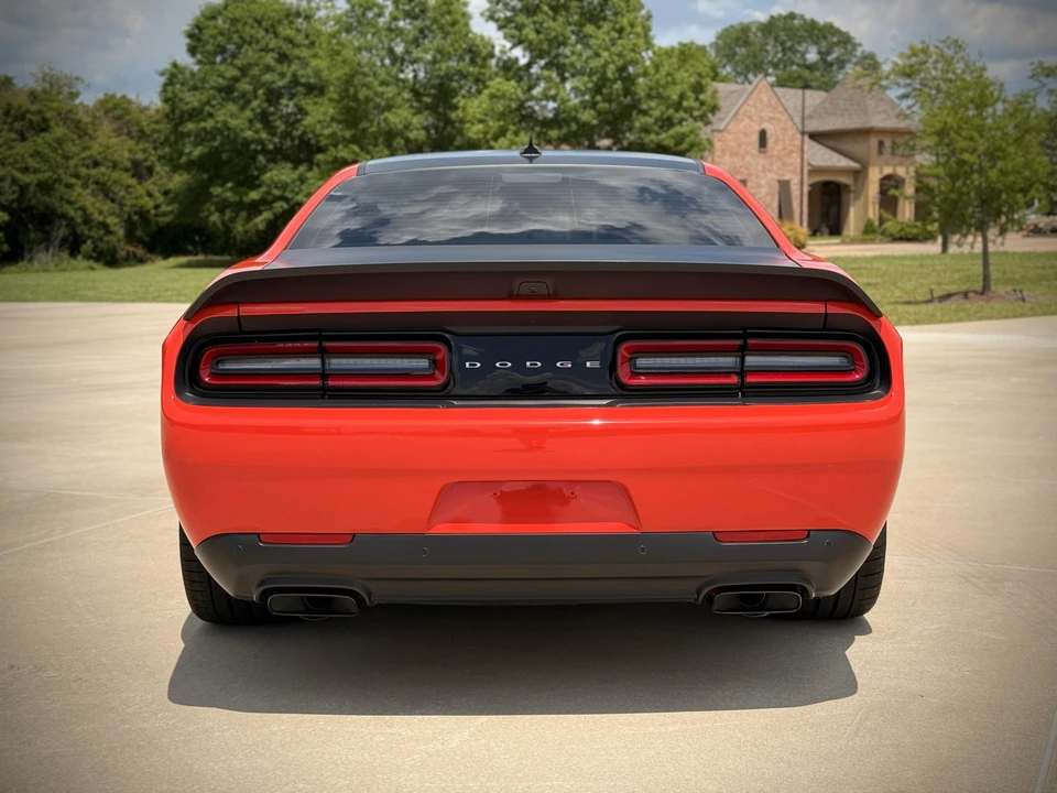 2019 Dodge Challenger SRT Hellcat 3rd Gen - Image 16 of 31