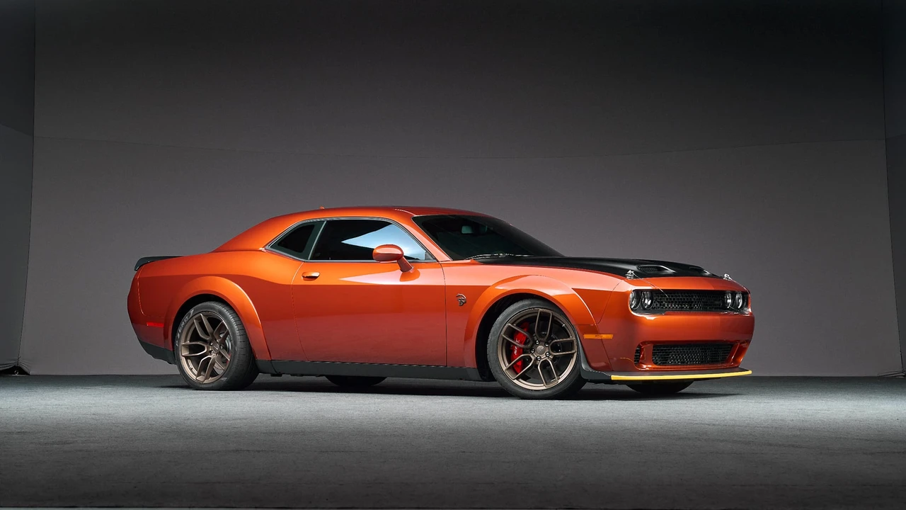 2022 Dodge Challenger SRT Hellcat 3rd Gen - Image 7 of 31