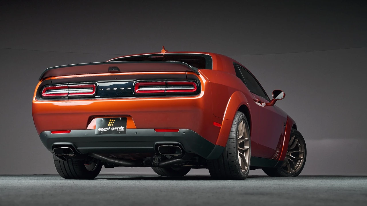 2022 Dodge Challenger SRT Hellcat 3rd Gen - Image 12 of 31