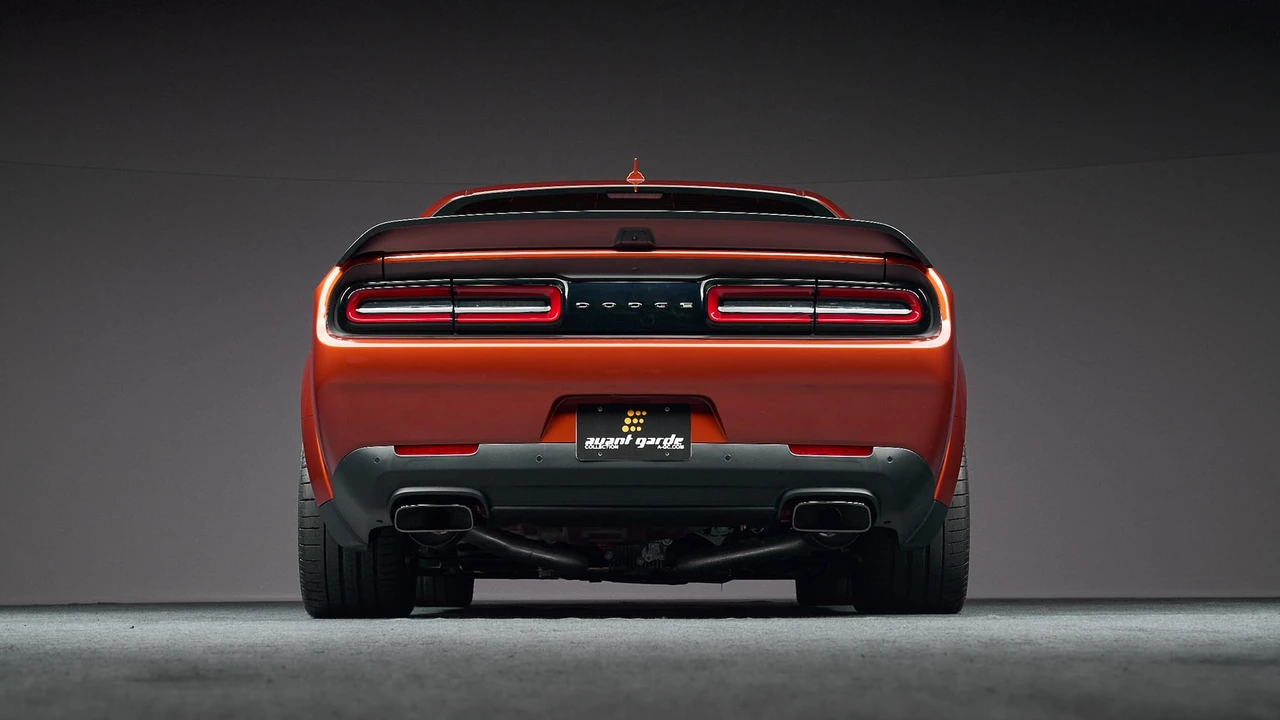 2022 Dodge Challenger SRT Hellcat 3rd Gen - Image 13 of 31