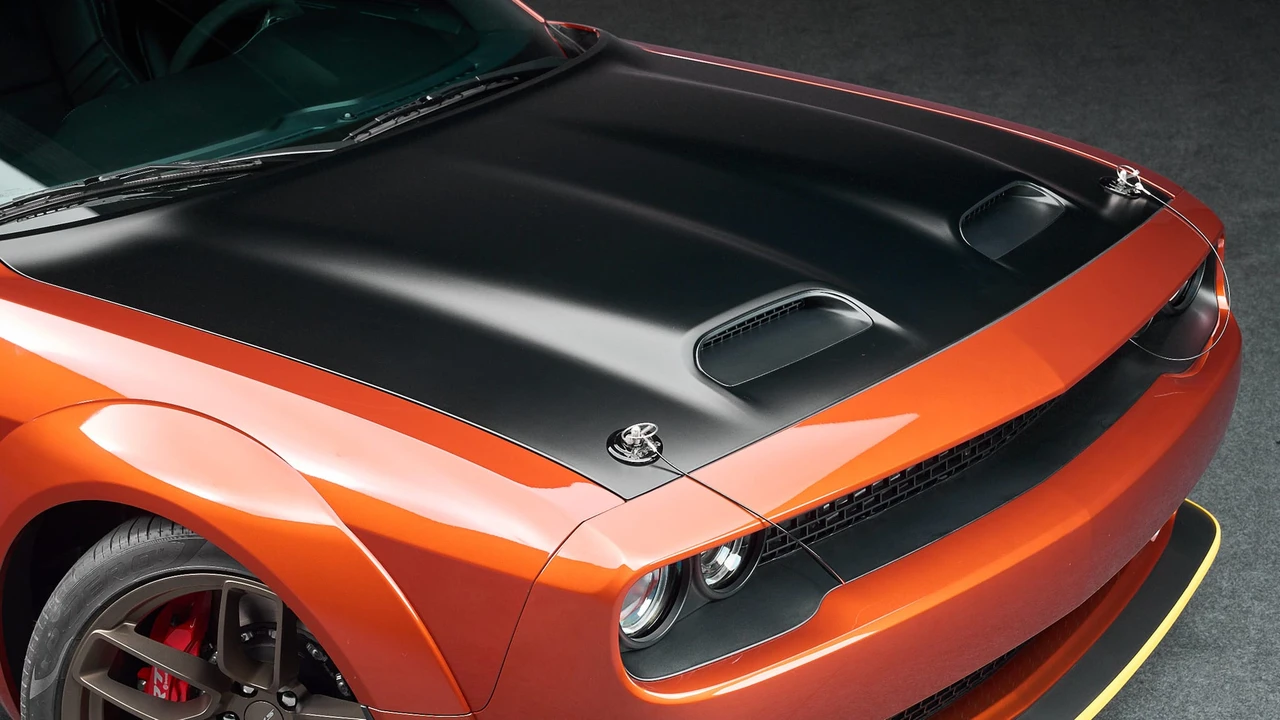 2022 Dodge Challenger SRT Hellcat 3rd Gen - Image 27 of 31