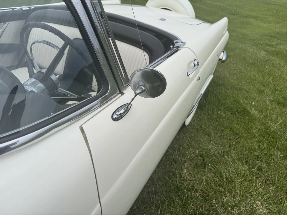 1956 Ford Thunderbird 1st Gen - Image 22 of 31