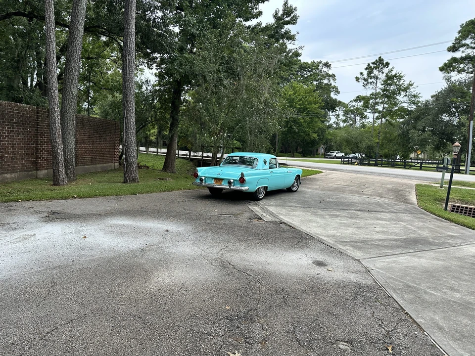1955 Ford Thunderbird 1st Gen - Image 21 of 31