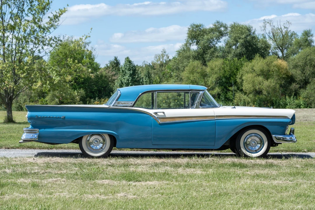 1957 Ford Fairlane 2nd Gen - Image 13 of 31