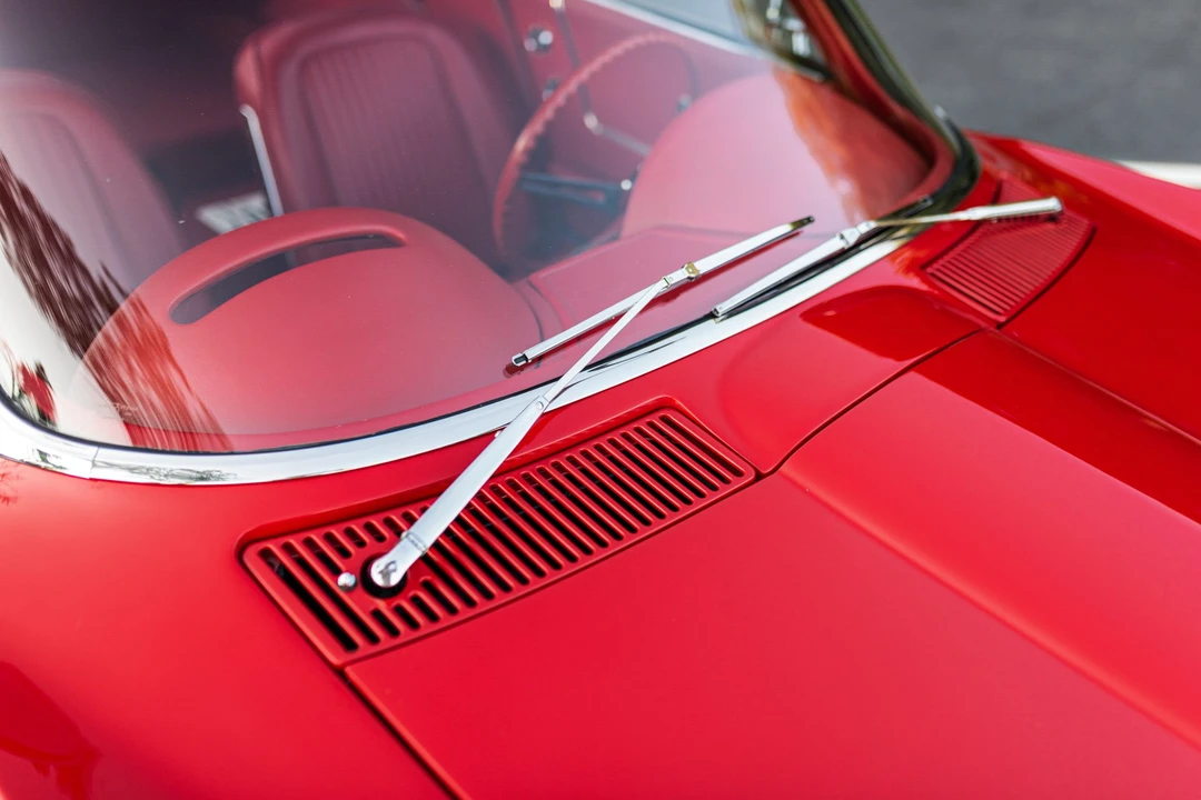 1963 Chevrolet Corvette C2 - Image 30 of 31