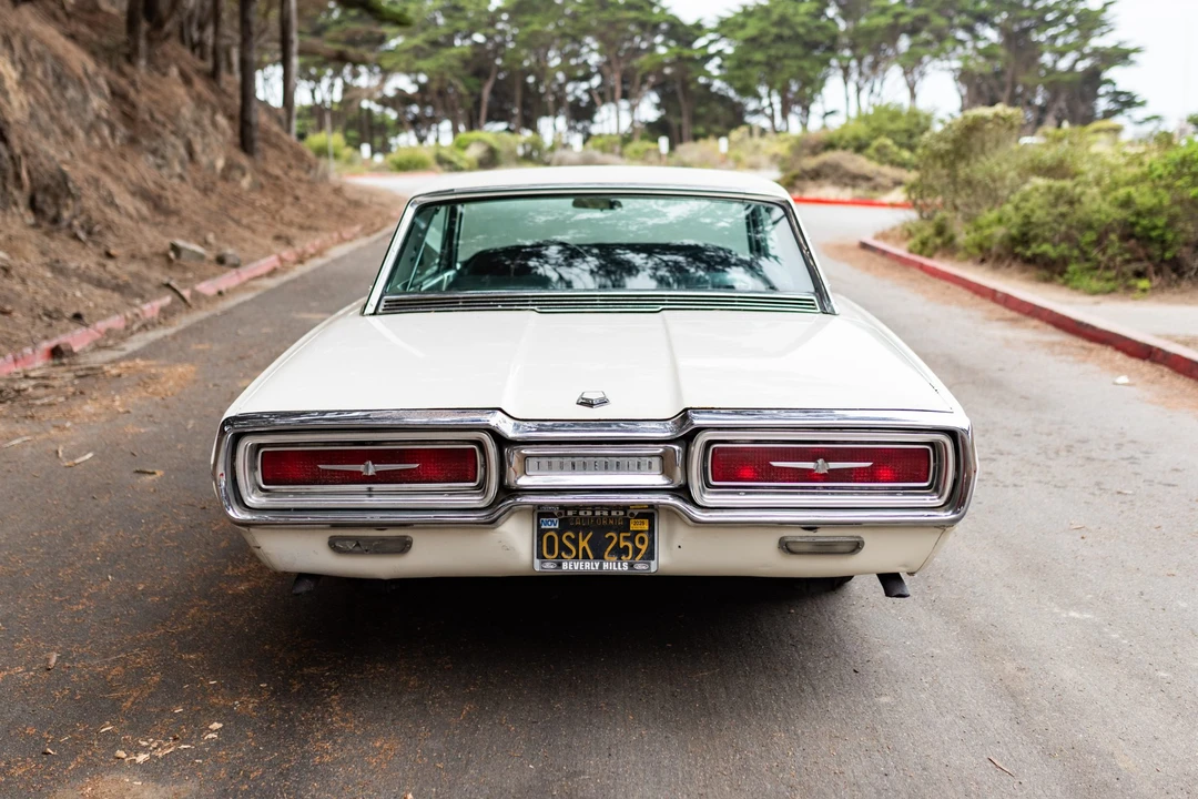 1964 Ford Thunderbird 4th Gen - Image 15 of 31