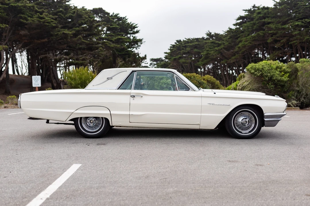 1964 Ford Thunderbird 4th Gen - Image 13 of 31