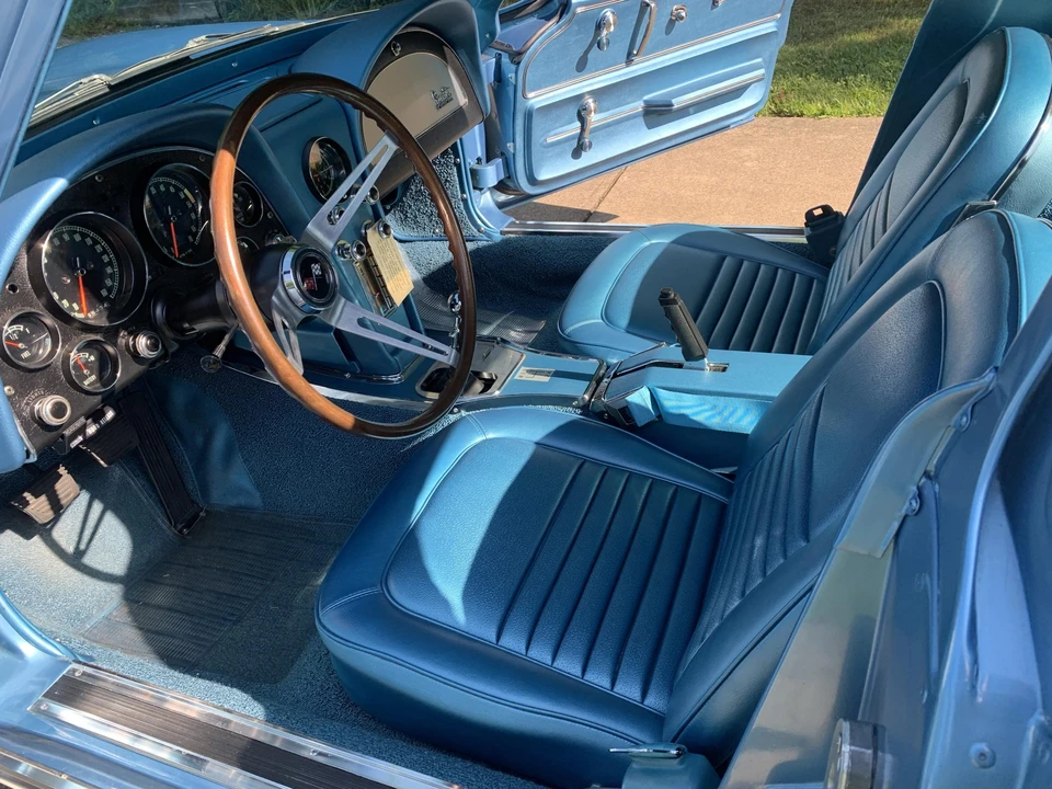 1967 Chevrolet Corvette C2 - Image 22 of 31