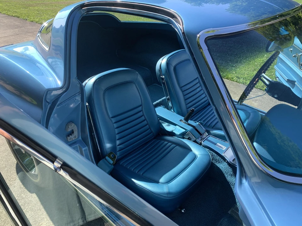 1967 Chevrolet Corvette C2 - Image 28 of 31