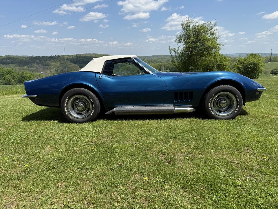1968 Chevrolet Corvette C3 - Image 2 of 31