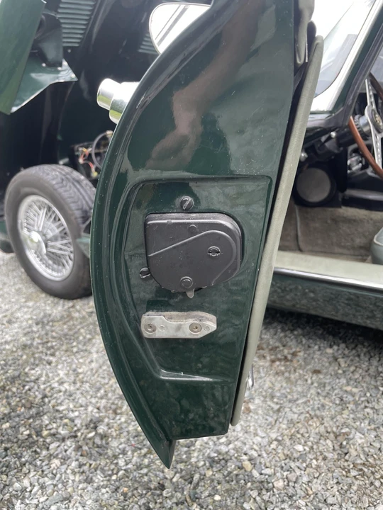 1969 Jaguar E-Type Series 2 - Image 22 of 31