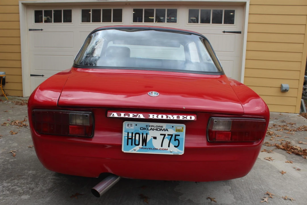 1974 Alfa Romeo 2000 GT Veloce - Image 16 of 31