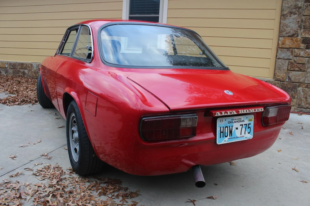 1974 Alfa Romeo 2000 GT Veloce - Image 12 of 31
