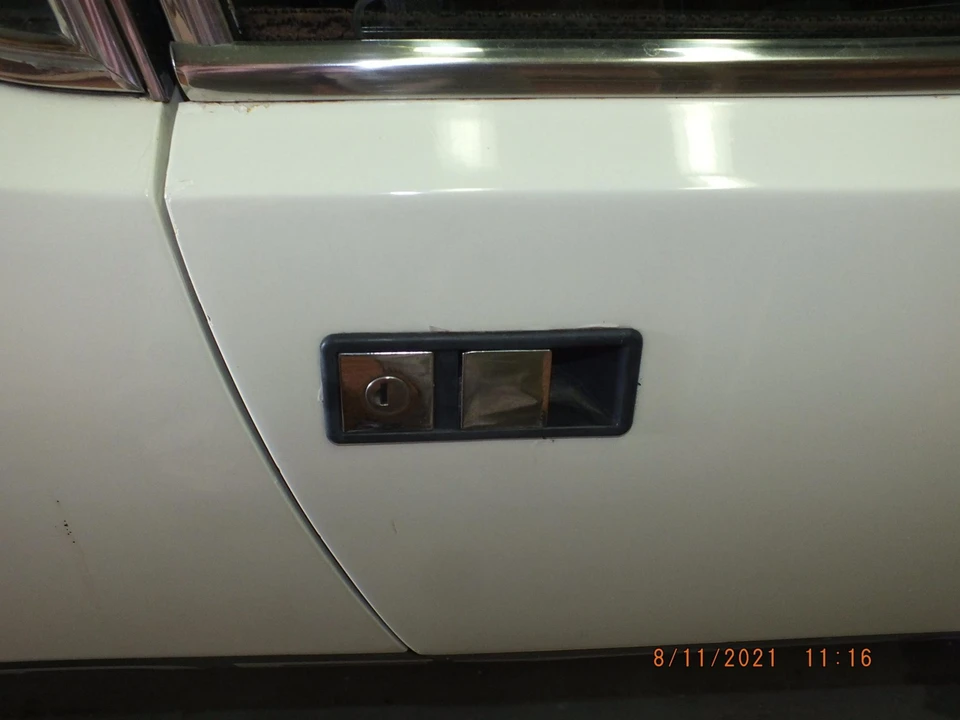 1974 DeTomaso Pantera - Image 27 of 31