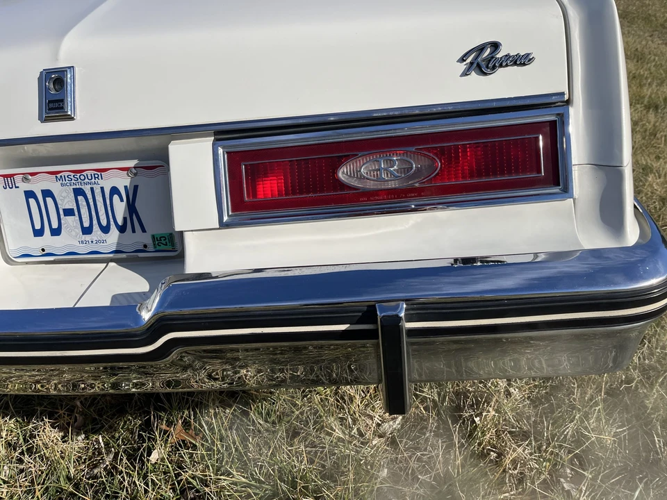 1983 Buick Riviera 4th-7th Gen - Image 19 of 31