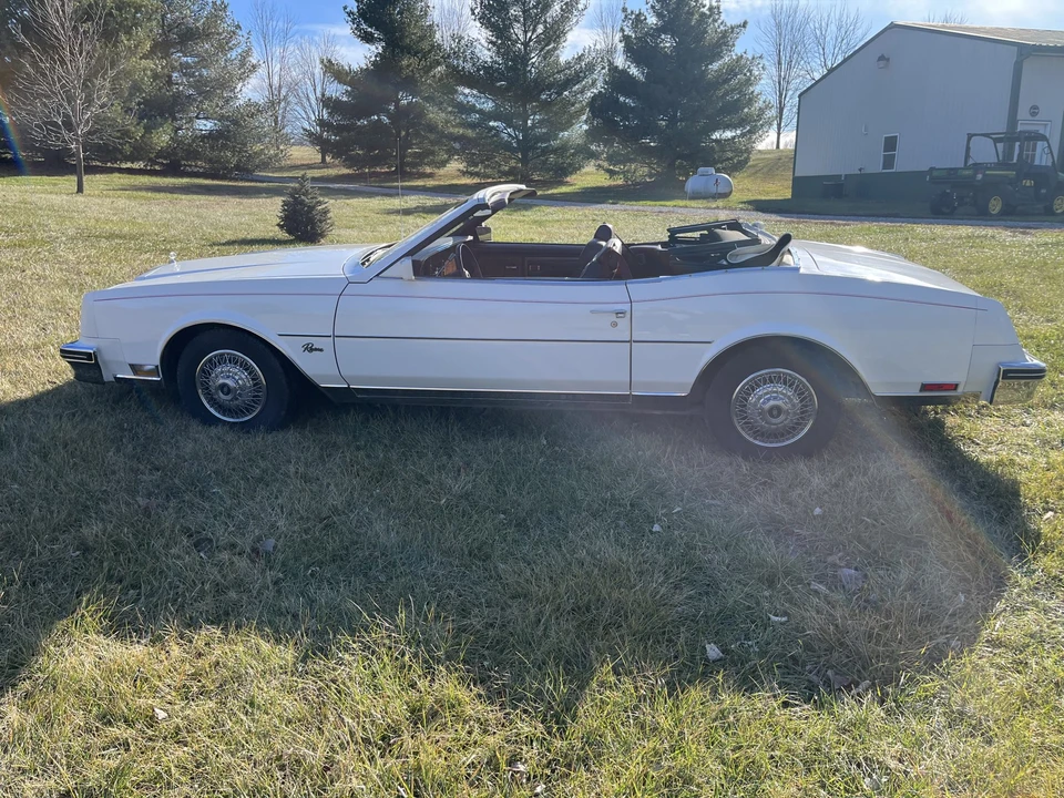 1983 Buick Riviera 4th-7th Gen - Image 8 of 31