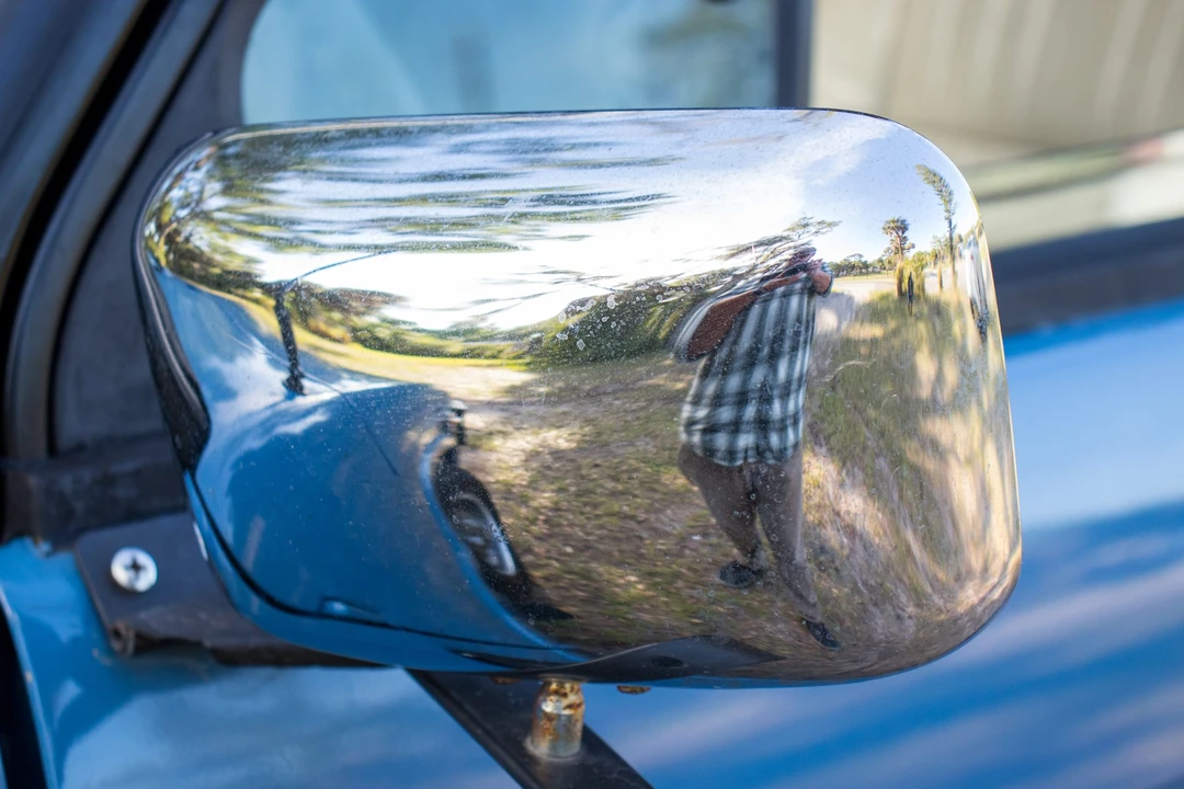 1983 Land Rover Range Rover Classic - Image 11 of 31