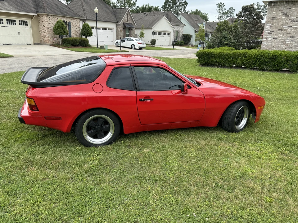 1983 Porsche 944 - Image 10 of 31
