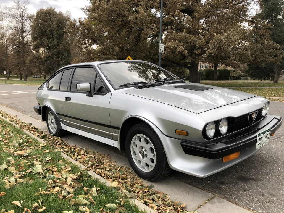 1984 Alfa Romeo Alfetta GT - Image 17 of 31