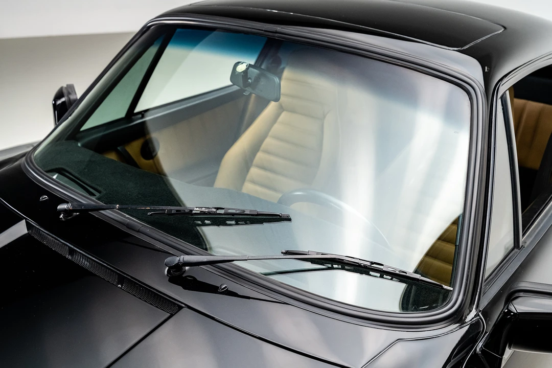 1984 Porsche 911 Carrera 3.2 - Image 27 of 31
