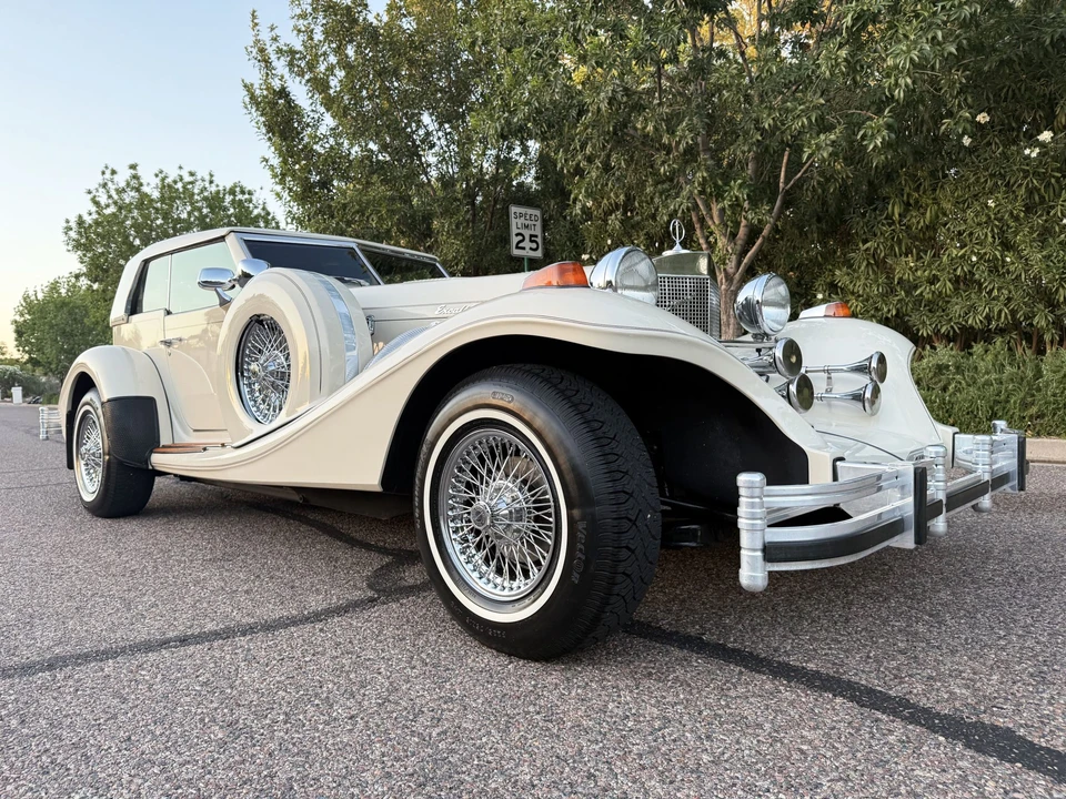 1985 Excalibur - Image 10 of 31