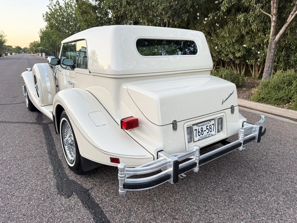 1985 Excalibur - Image 19 of 31