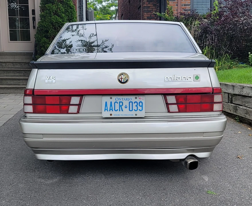 1987 Alfa Romeo 75/Milano - Image 9 of 31