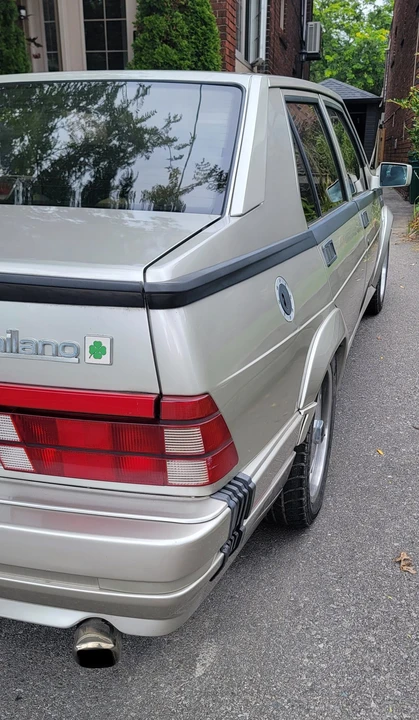 1987 Alfa Romeo 75/Milano - Image 21 of 31