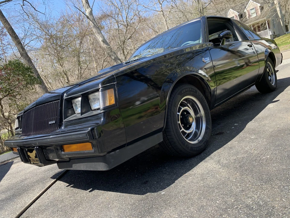 1987 Buick Grand National - Image 10 of 31