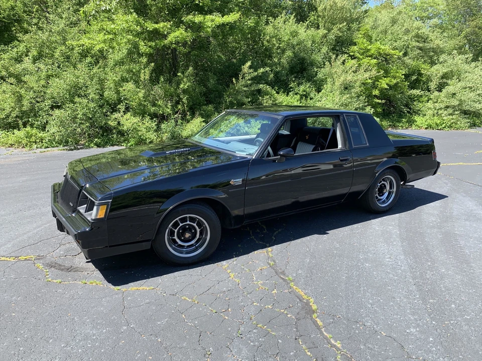 1987 Buick Grand National - Image 7 of 31
