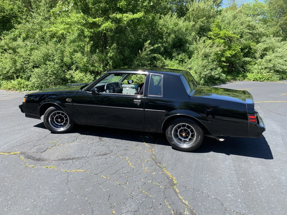 1987 Buick Grand National - Image 5 of 31
