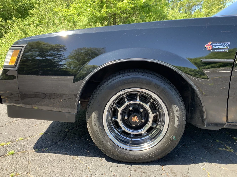 1987 Buick Grand National - Image 28 of 31
