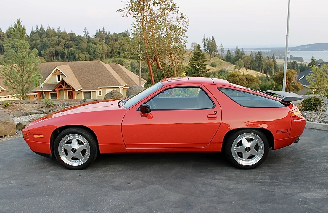1987 Porsche 928 S4 - Image 9 of 31