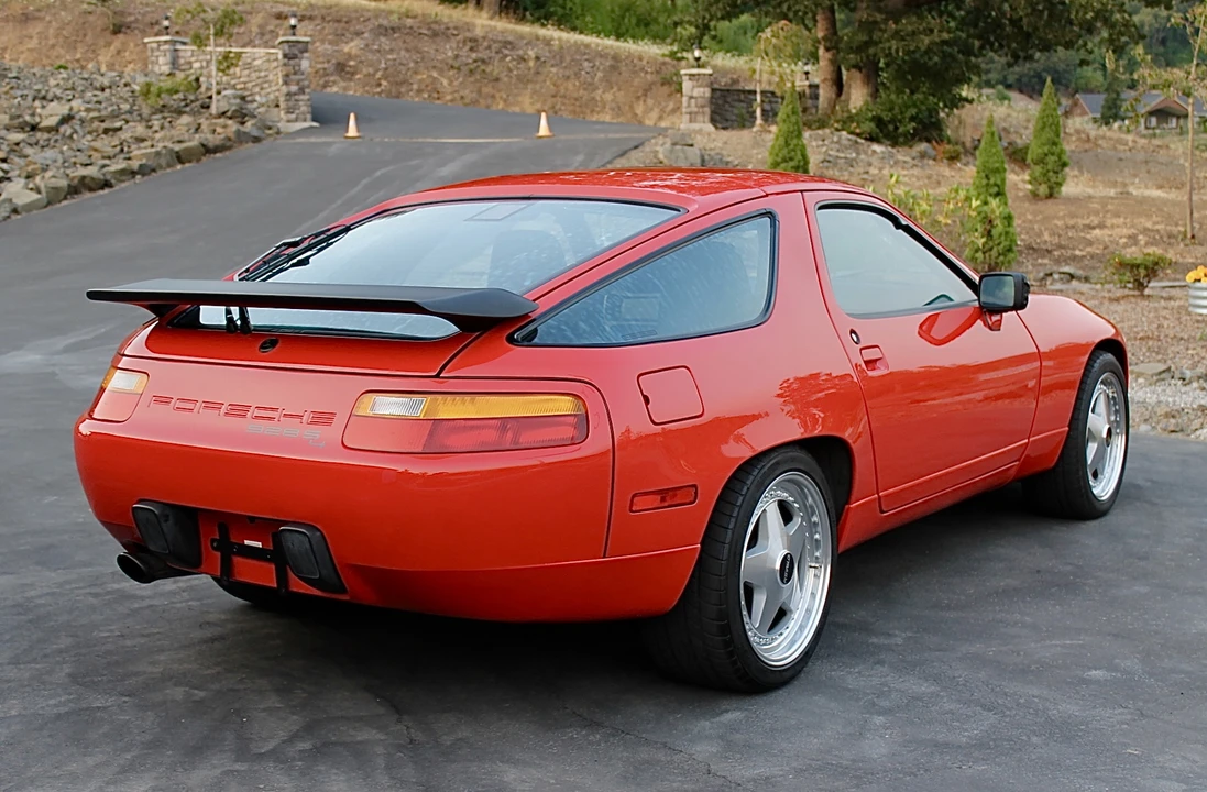 1987 Porsche 928 S4 - Image 14 of 31