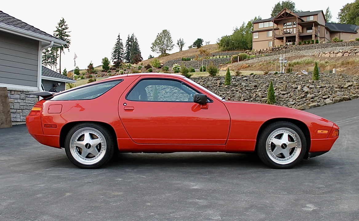1987 Porsche 928 S4 - Image 19 of 31