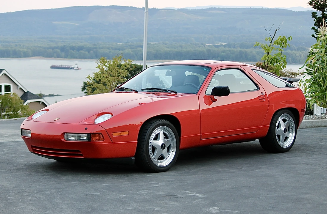 1987 Porsche 928 S4 - Image 7 of 31