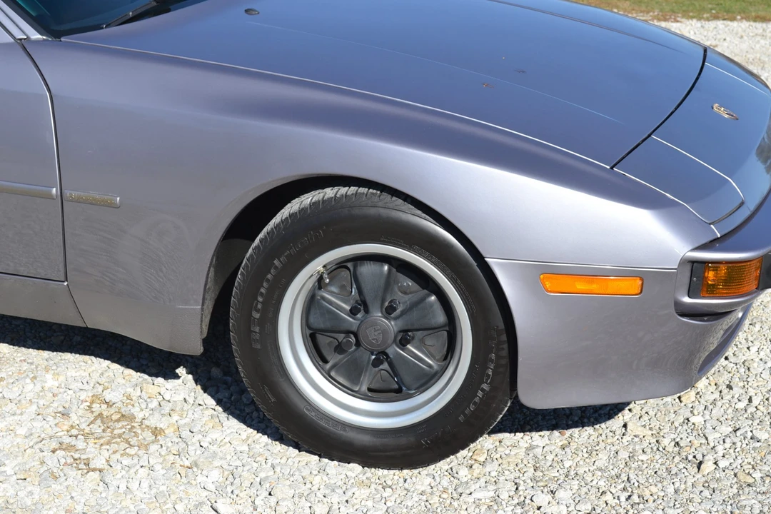 1987 Porsche 944 S - Image 19 of 31