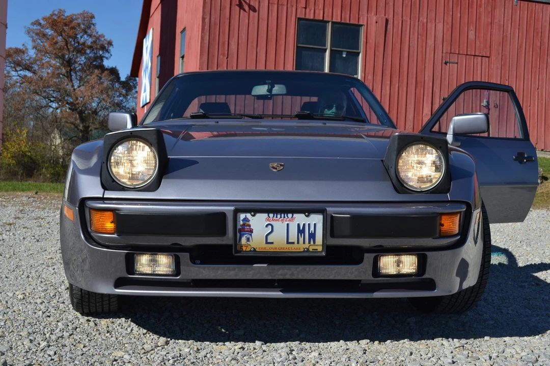 1987 Porsche 944 S - Image 16 of 31
