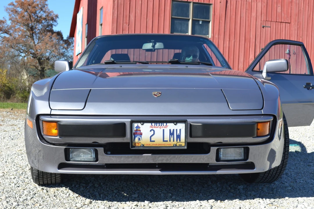 1987 Porsche 944 S - Image 15 of 31