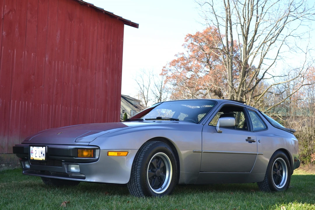 1987 Porsche 944 S - Image 3 of 31