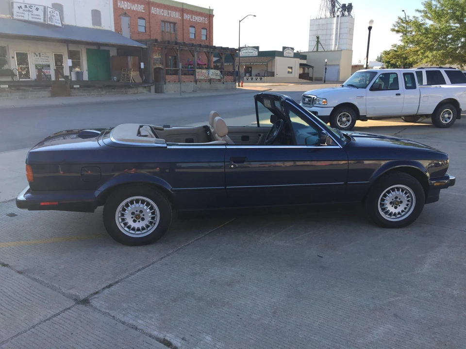1988 BMW E30 3 Series - Image 7 of 31