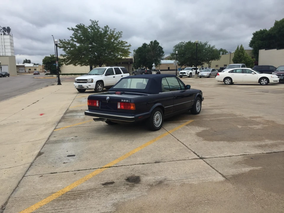 1988 BMW E30 3 Series - Image 25 of 31