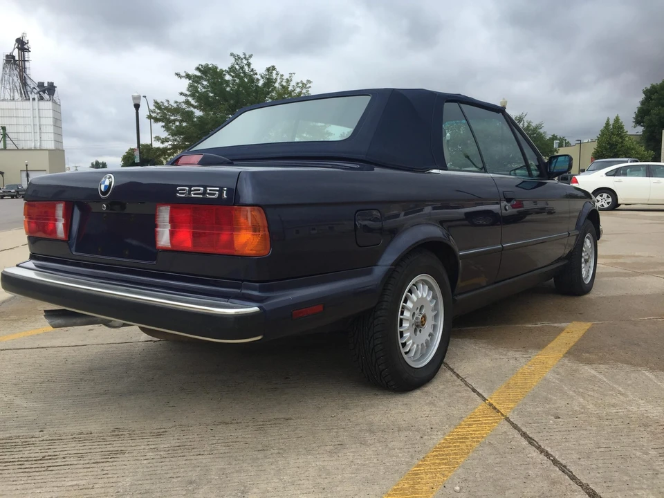 1988 BMW E30 3 Series - Image 22 of 31