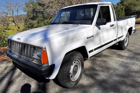1988 Jeep Comanche Pioneer
