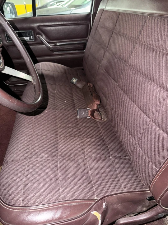 1988 Jeep Comanche - Image 25 of 31
