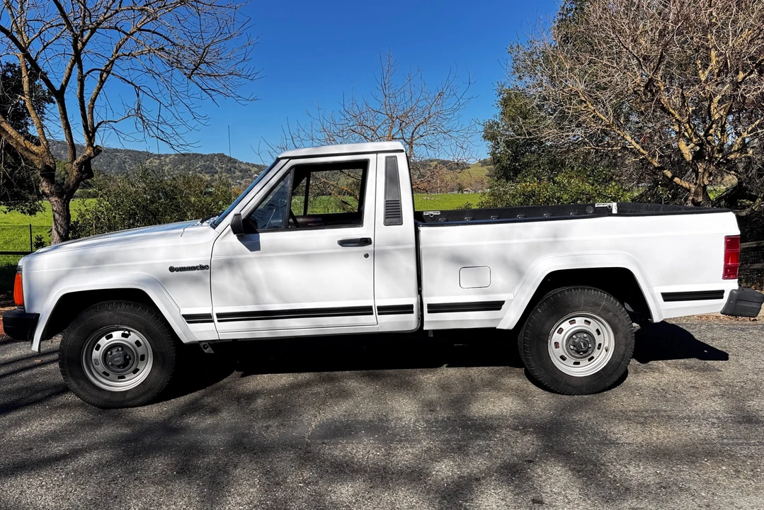 1988 Jeep Comanche - Image 3 of 31