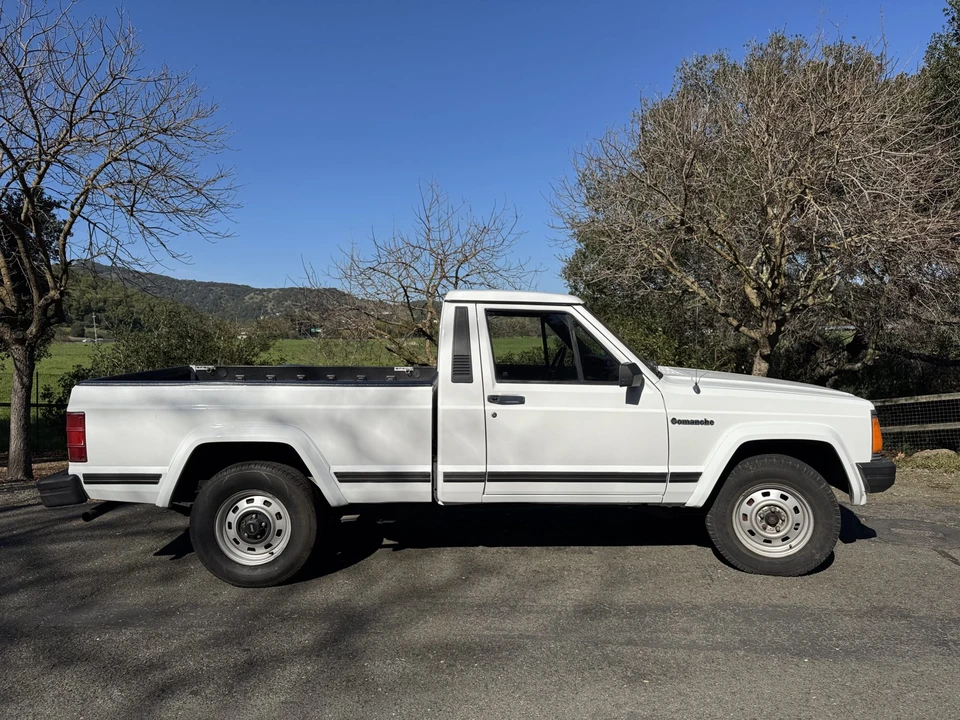 1988 Jeep Comanche - Image 6 of 31