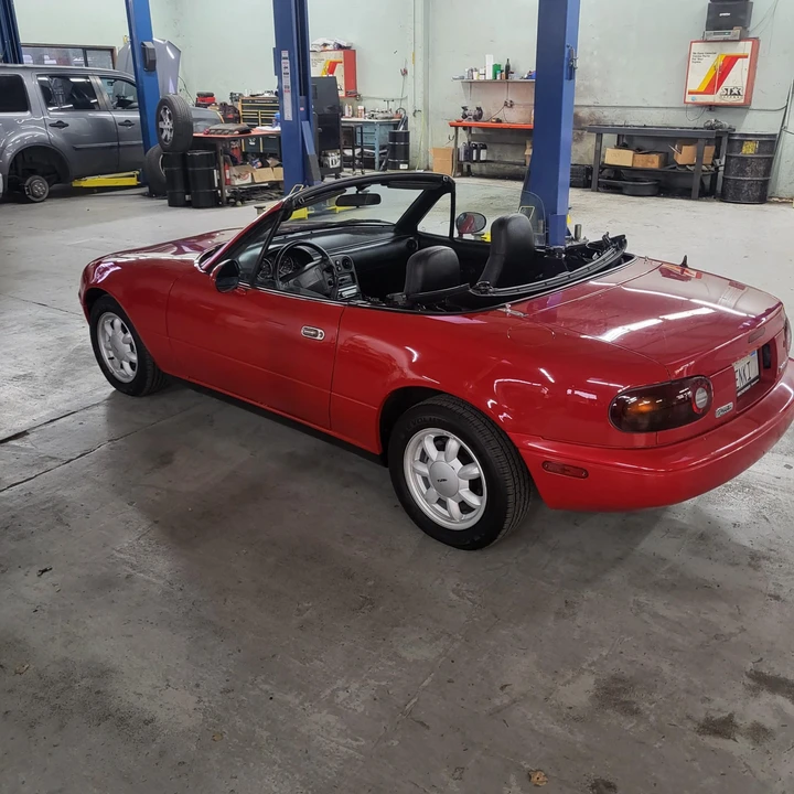 1990 Mazda NA MX-5 Miata - Image 8 of 31