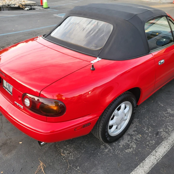 1990 Mazda NA MX-5 Miata - Image 14 of 31